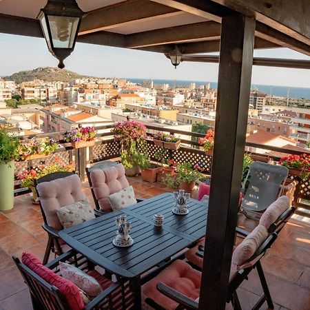 Prestigioso Attico Panoramico Cagliari Villa Exterior foto